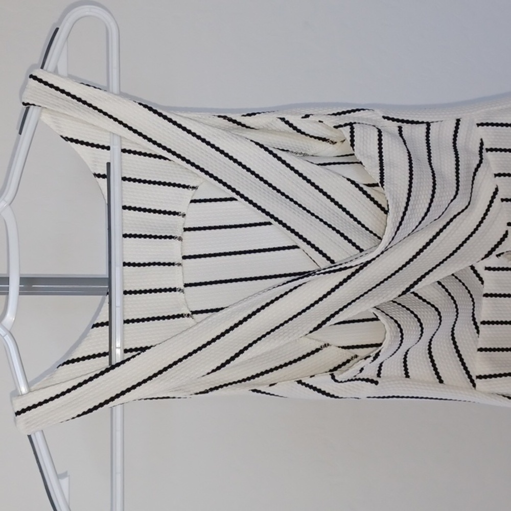 Lush Striped Dress - Picture 7 of 11